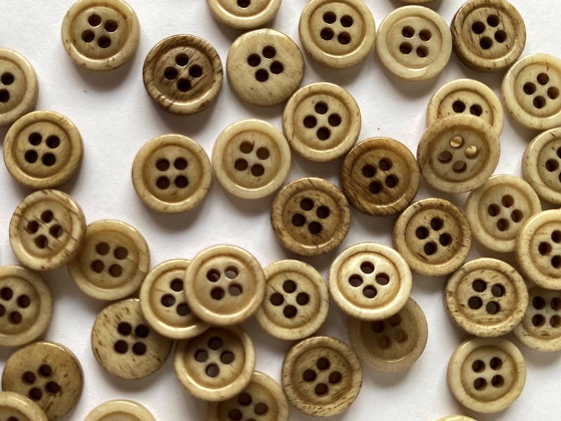 Horn & bone buttons | TextileGarden